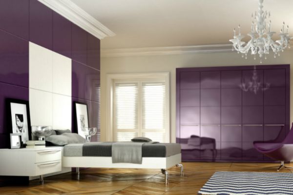 apex-linea-aubergine-gloss-roomset2DC7CA3D-A43E-D33C-35DB-F840FDE95C0F.jpg