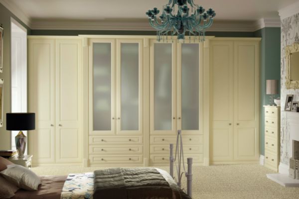 apex-buckingham-cream-smooth-roomsetA1A8ADA4-5161-3B4B-7B90-5CEB7FD8F8D2.jpg
